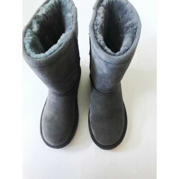 Bearpaw Elle Short Boot - Picture 4 of 6
